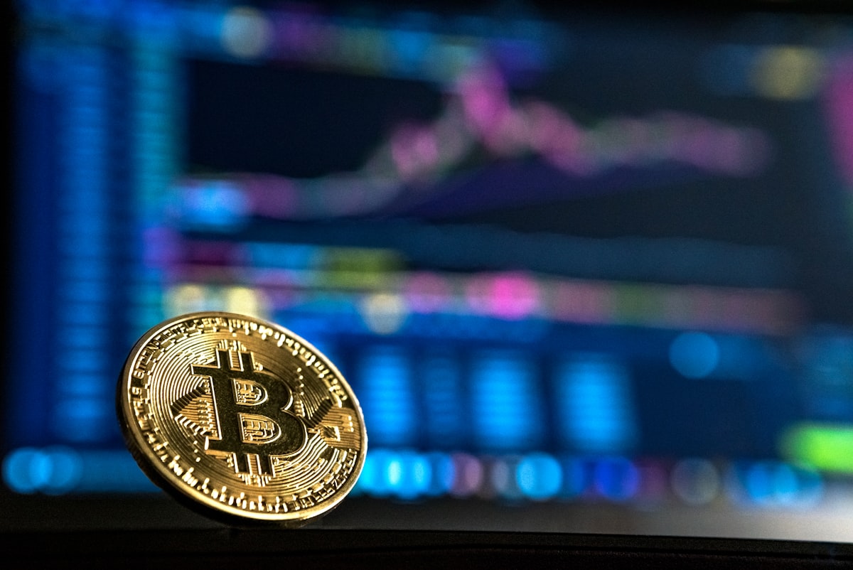 Bitcoin vs Gold: Which Is the Better Hedge in 2026?
