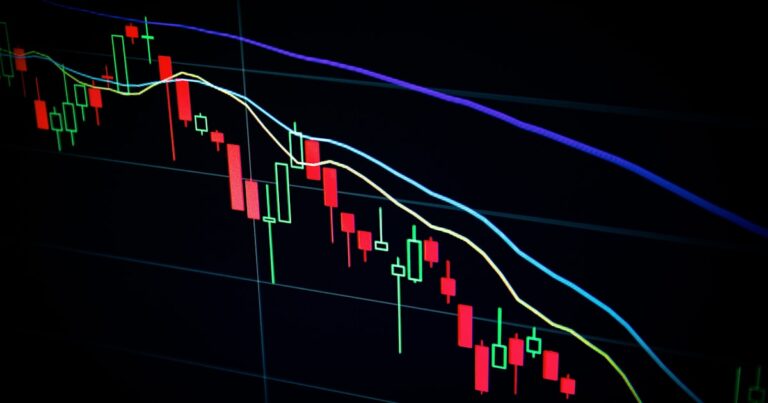 Dollar-Cost Averaging Into Dividend Stocks: The Complete Guide