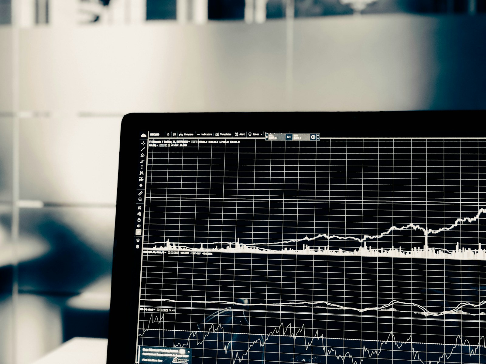 Sequence of Returns Risk: What It Is and How to Beat It